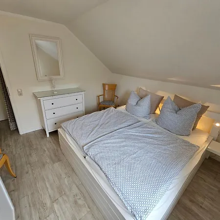 Ferienwohnug Raphael Timmendorfer Im Brook Apartment
